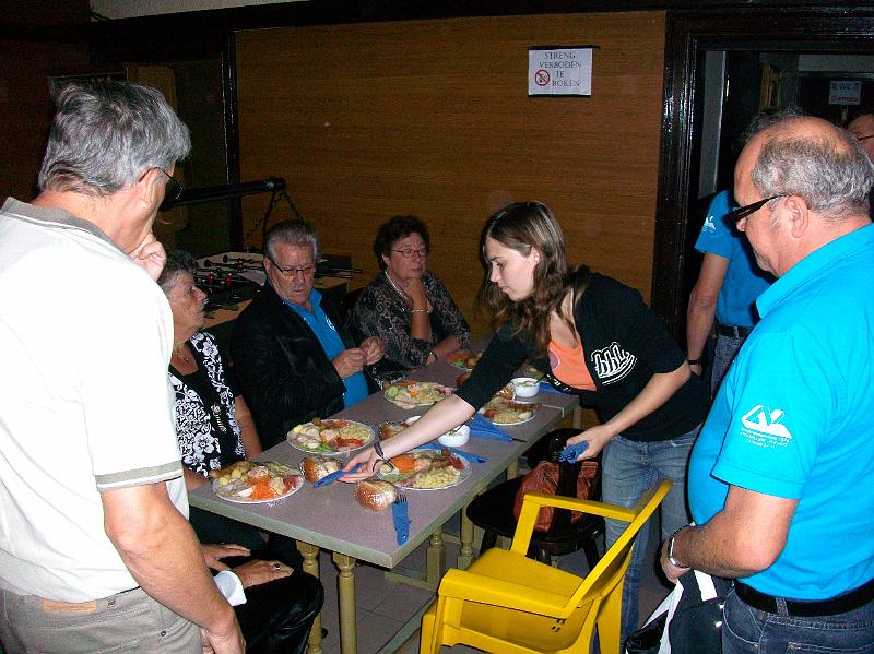 Heerlijke lunch in Veulen (4).JPG
